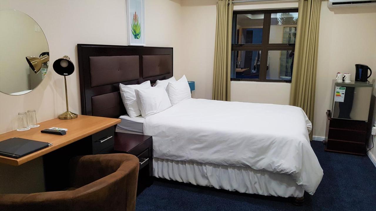 Garden Top Hotel Johannesburg Bagian luar foto